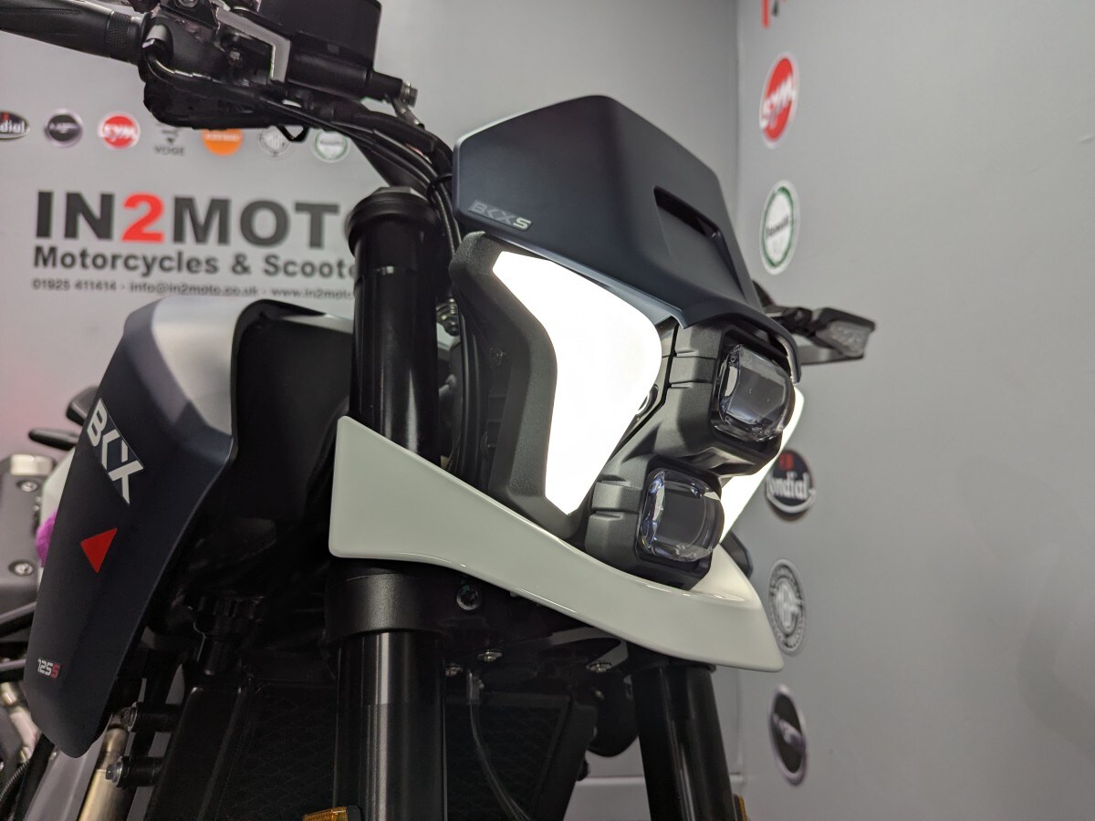 Used Benelli BKX 125 S for sale - 78395116: Photo 4