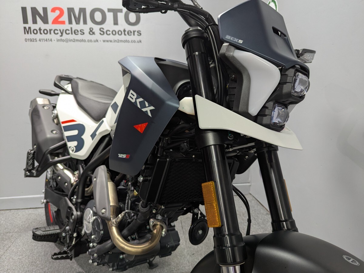 Used Benelli BKX 125 S for sale - 78395116: Photo 5