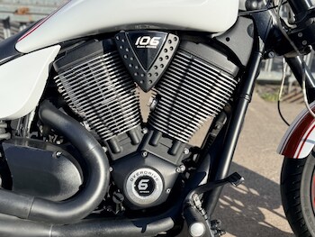Used VICTORY HAMMER S 1731 2014 for sale - bike-78397180: Photo