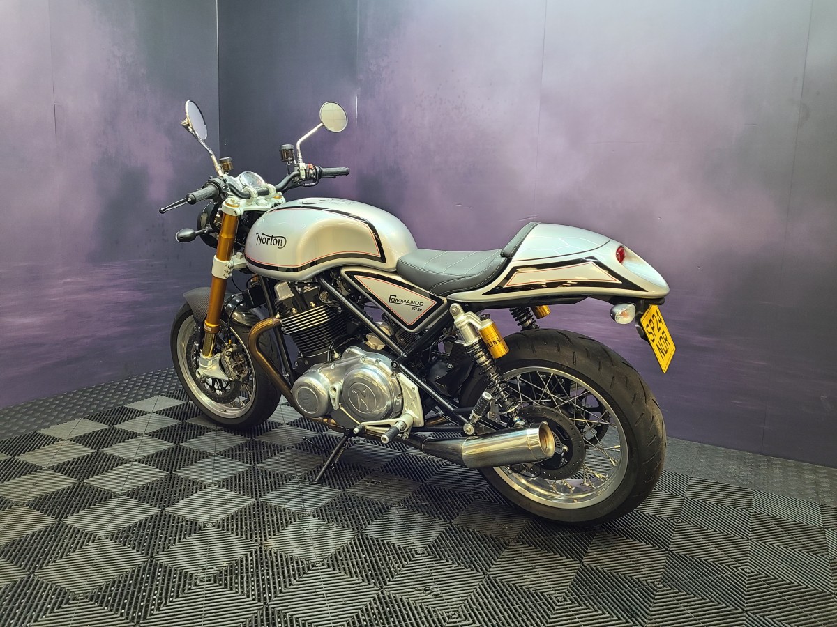 Used Norton COMMANDO 961 SP 2024 for sale - 78510359: Photo 14