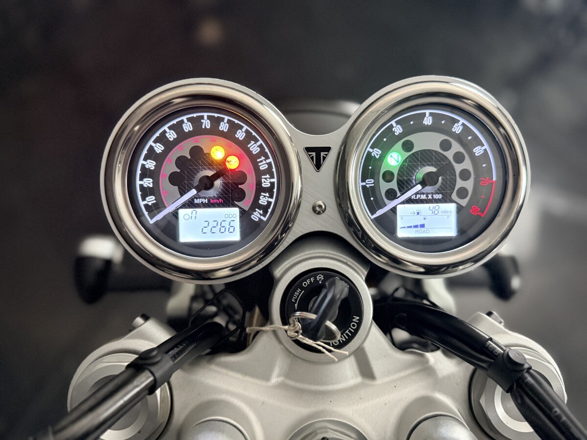 Used Triumph SPEED TWIN 2021 for sale - 78470438: Photo 10