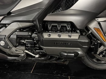 Used Honda GL 1800 B-K 2020 for sale - bike-78396238: Photo