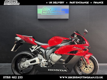 Used Honda Fireblade CBR 1000 RR-4 2004 for sale - bike-78393575: Photo
