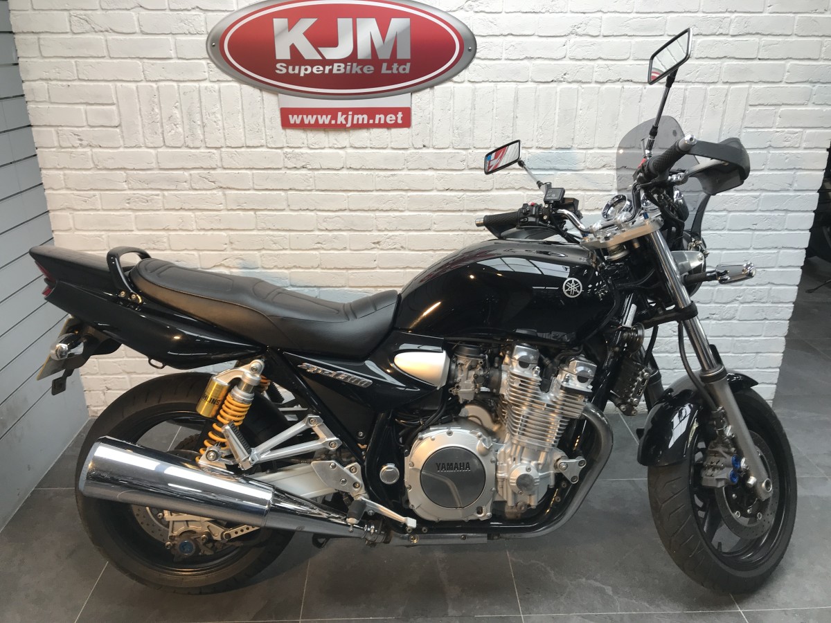 Used Yamaha XJR 1300 2004 for sale - 78393950: Photo 2