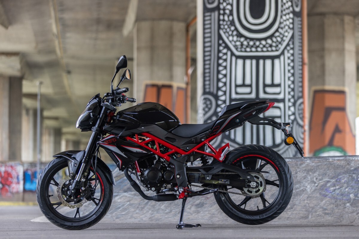 Used Benelli BN 125 for sale - 78399408: Photo 9