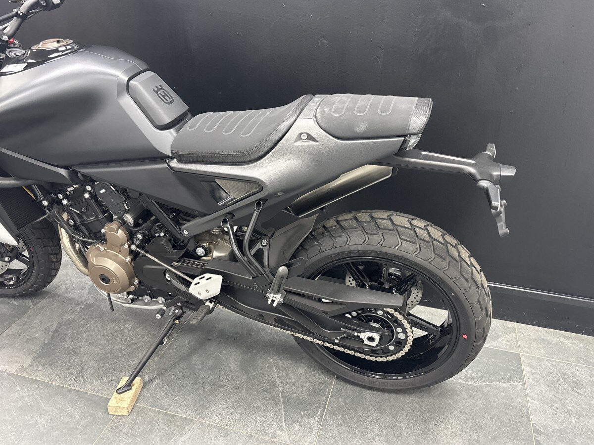 Used Husqvarna SVARTPILEN 801 for sale - 78395664: Photo 9