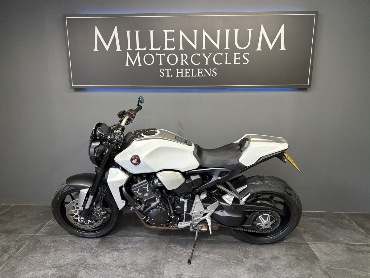 Used Honda CB 1000 RA-L 2020 for sale - 78513101: Photo 11