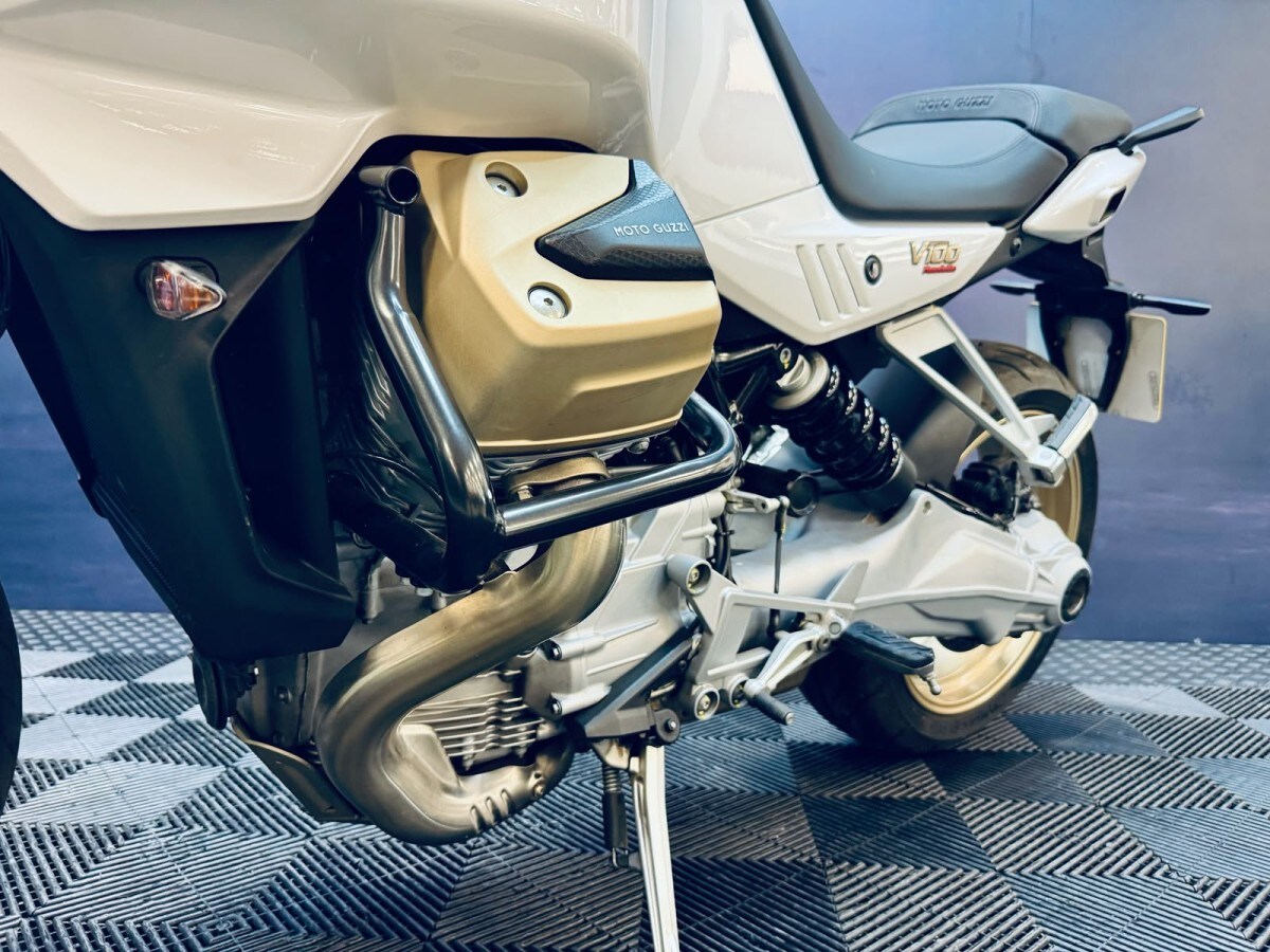 Used Moto Guzzi V100 MANDELLO 2023 for sale - 78510360: Photo 11