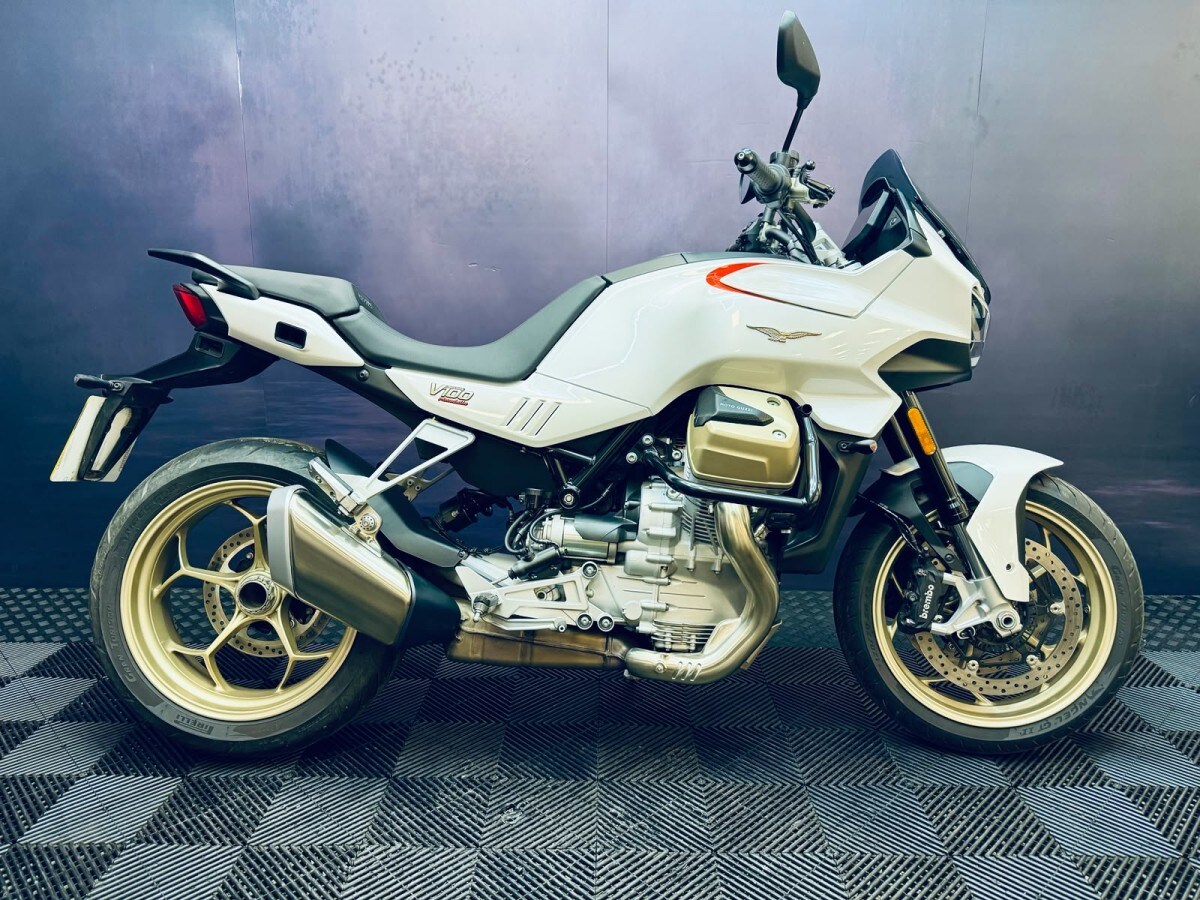 Used Moto Guzzi V100 MANDELLO 2023 for sale - 78510360: Photo 2