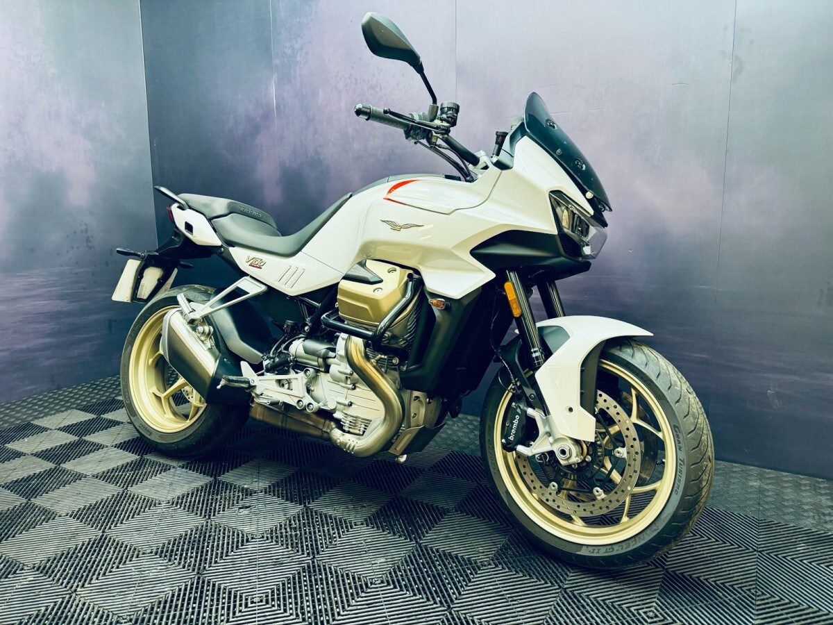 Used Moto Guzzi V100 MANDELLO 2023 for sale - 78510360: Photo 4