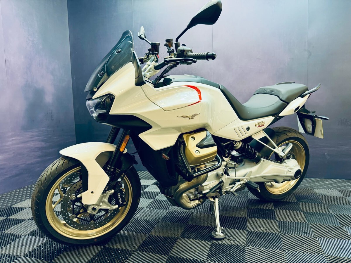 Used Moto Guzzi V100 MANDELLO 2023 for sale - 78510360: Photo 5