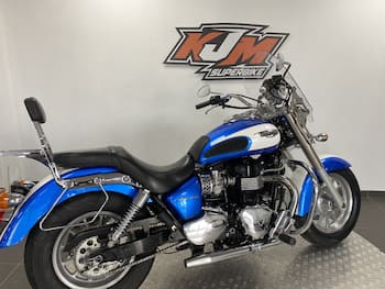 Used Triumph BONNEVILLE AMERICA 865 2012 for sale - bike-79570479: Photo