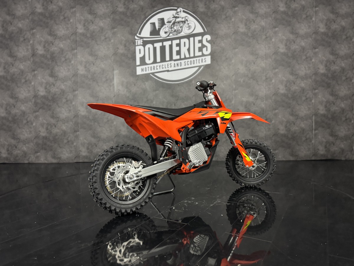 Used KTM SX-E3 for sale - 78396917: Photo 3