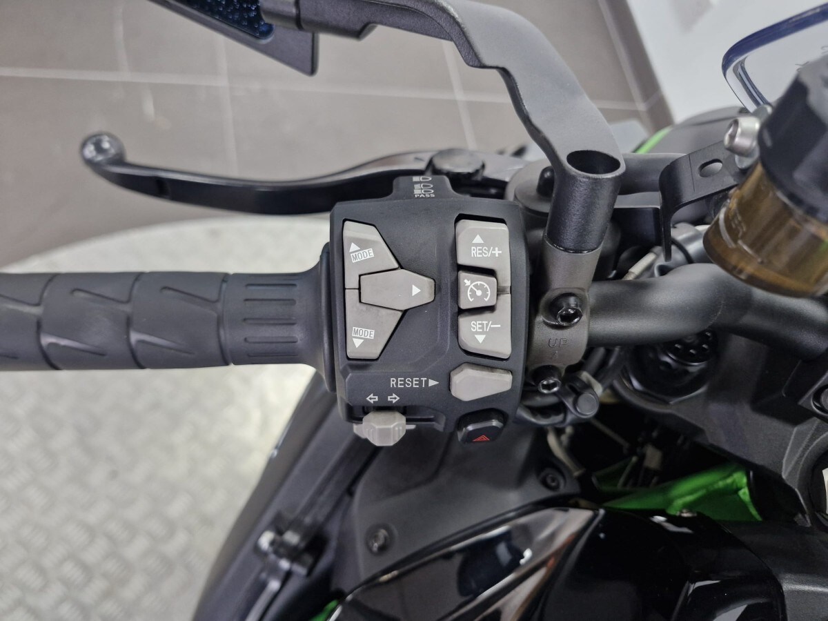 Used Kawasaki Z H2 SE 2022 for sale - 78901434: Photo 5