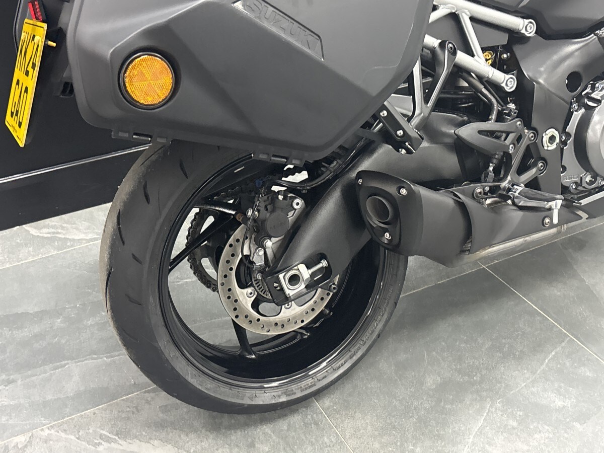 Used Suzuki GSX-S1000 GX 2024 for sale - 78395172: Photo 6