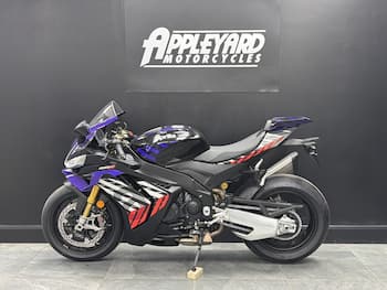 Used Aprilia RSV4 FACTORY 2026 for sale - bike-79704969: Photo