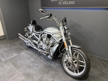 Used Harley-Davidson VRSCDX AN NIGHT ROD 2019 for sale - bike-78836233: Photo