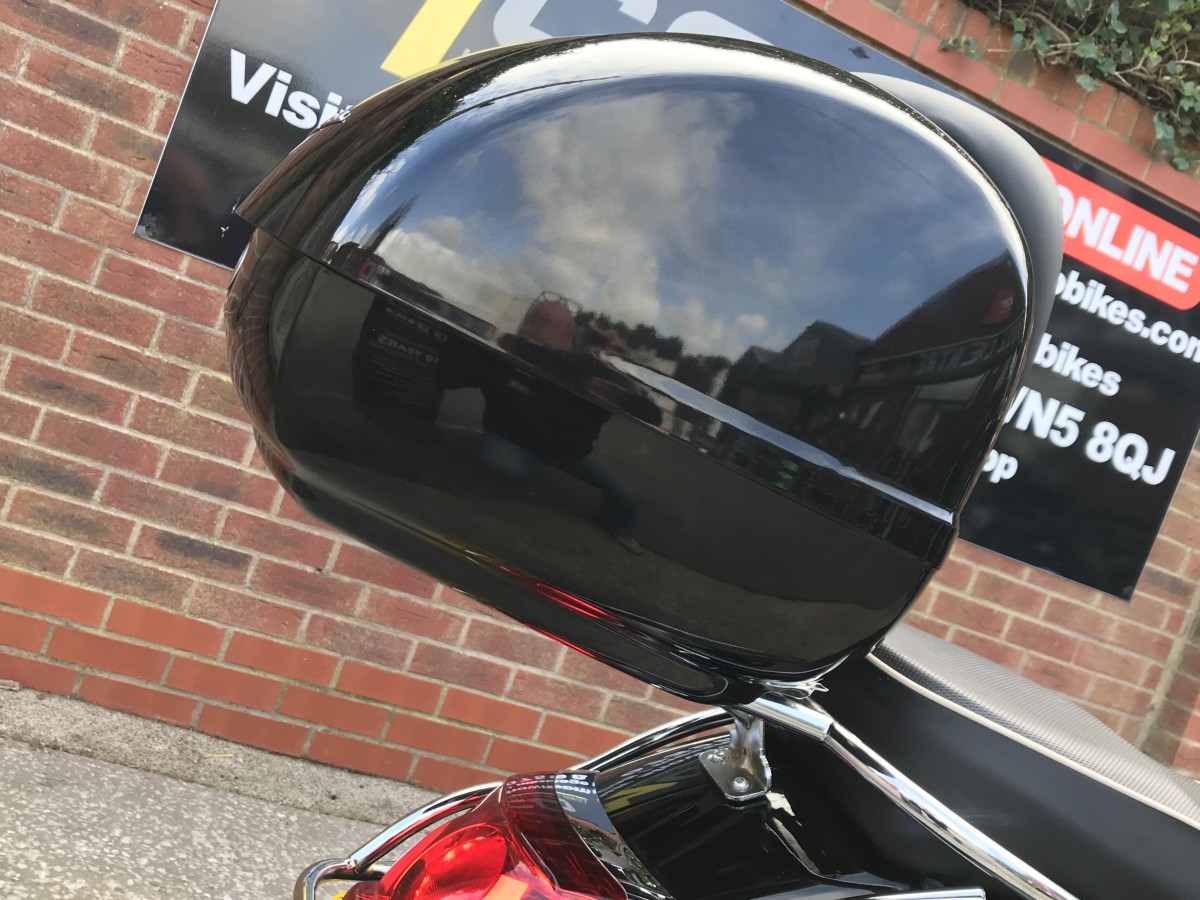 Used Piaggio VESPA GTS 300 SUPER ABS 2022 for sale - 78393117: Photo 9