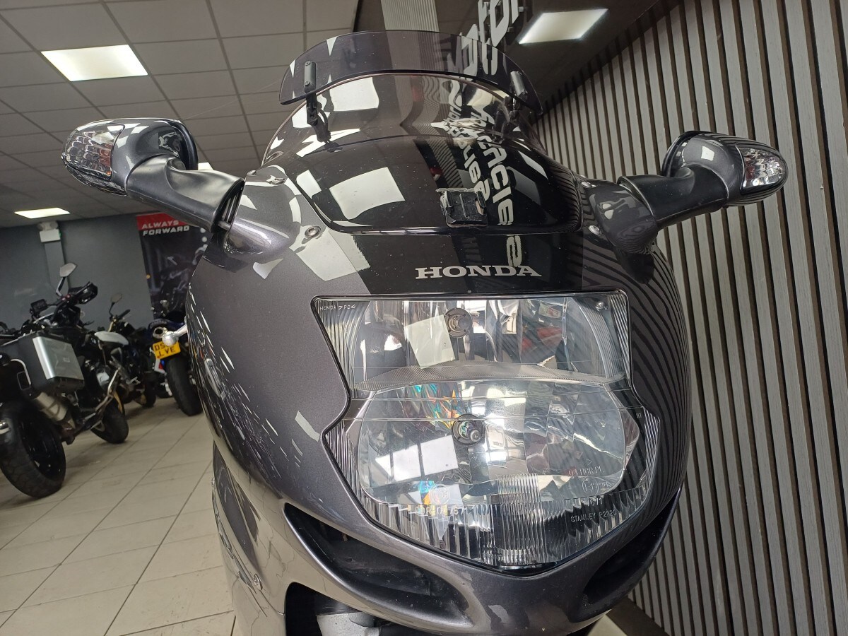 Used Honda CBR1100 BLACKBIRD 2007 for sale - 78470428: Photo 11