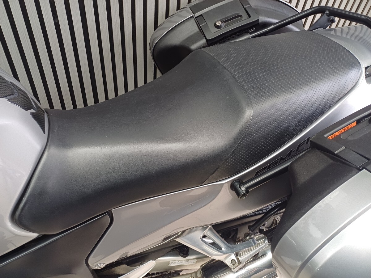 Used Honda CBR1100 BLACKBIRD 2007 for sale - 78470428: Photo 16