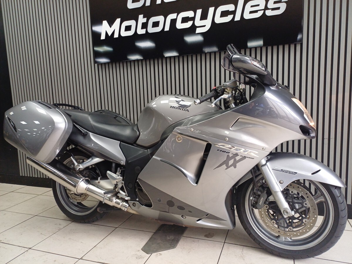 Used Honda CBR1100 BLACKBIRD 2007 for sale - 78470428: Photo 6