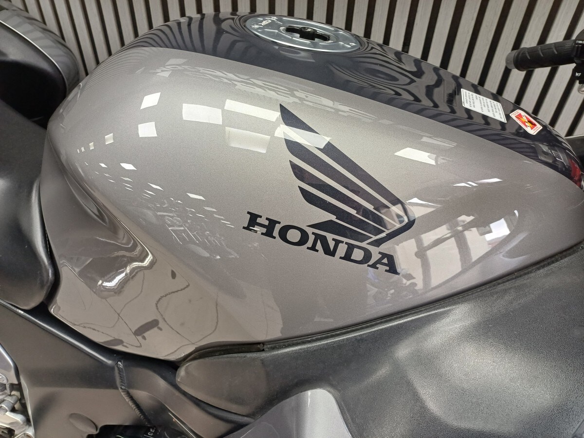 Used Honda CBR1100 BLACKBIRD 2007 for sale - 78470428: Photo 8