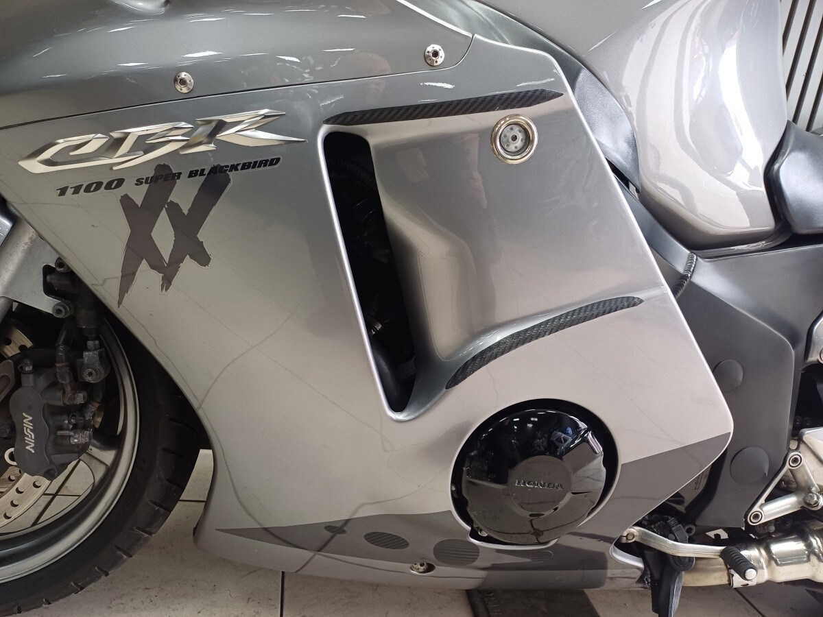 Used Honda CBR1100 BLACKBIRD 2007 for sale - 78470428: Photo 9
