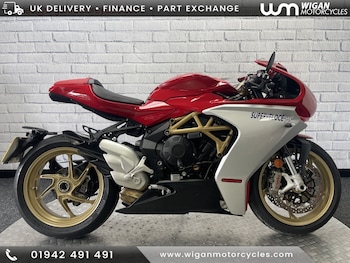 Used MV Agusta SUPERVELOCE 800 2022 for sale - bike-78393295: Photo