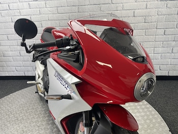Used MV Agusta SUPERVELOCE 800 2022 for sale - bike-78393295: Photo