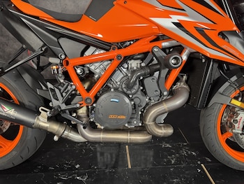 Used KTM 1290 SUPERDUKE R EVO 2023 for sale - bike-79564173: Photo