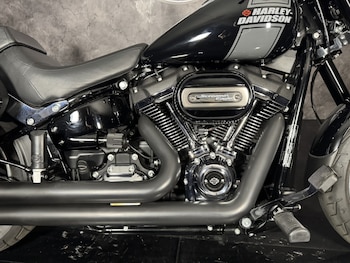 Used Harley-Davidson FLSB SPORT GLIDE 1745 22 2023 for sale - bike-79010985: Photo