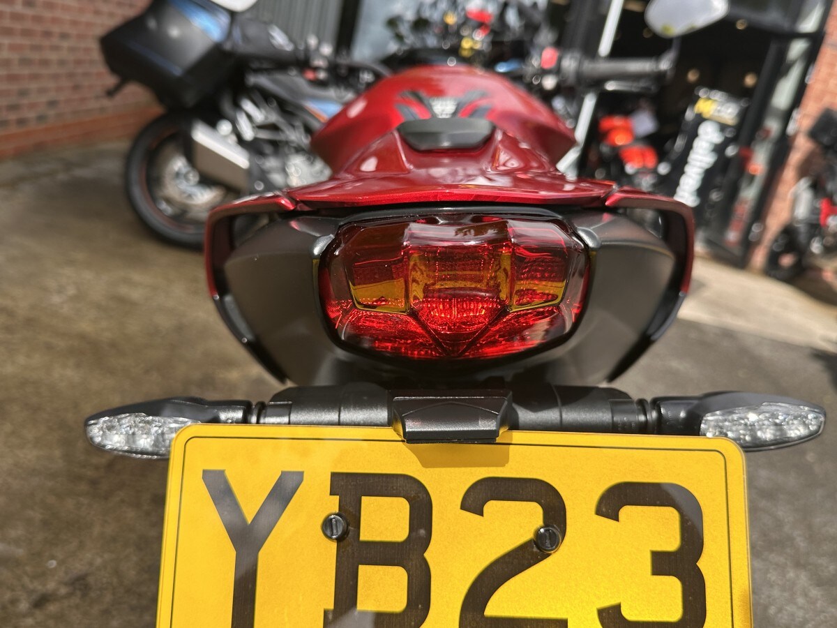 Used Triumph STREET TRIPLE 765 RS 2023 for sale - 78621225: Photo 12