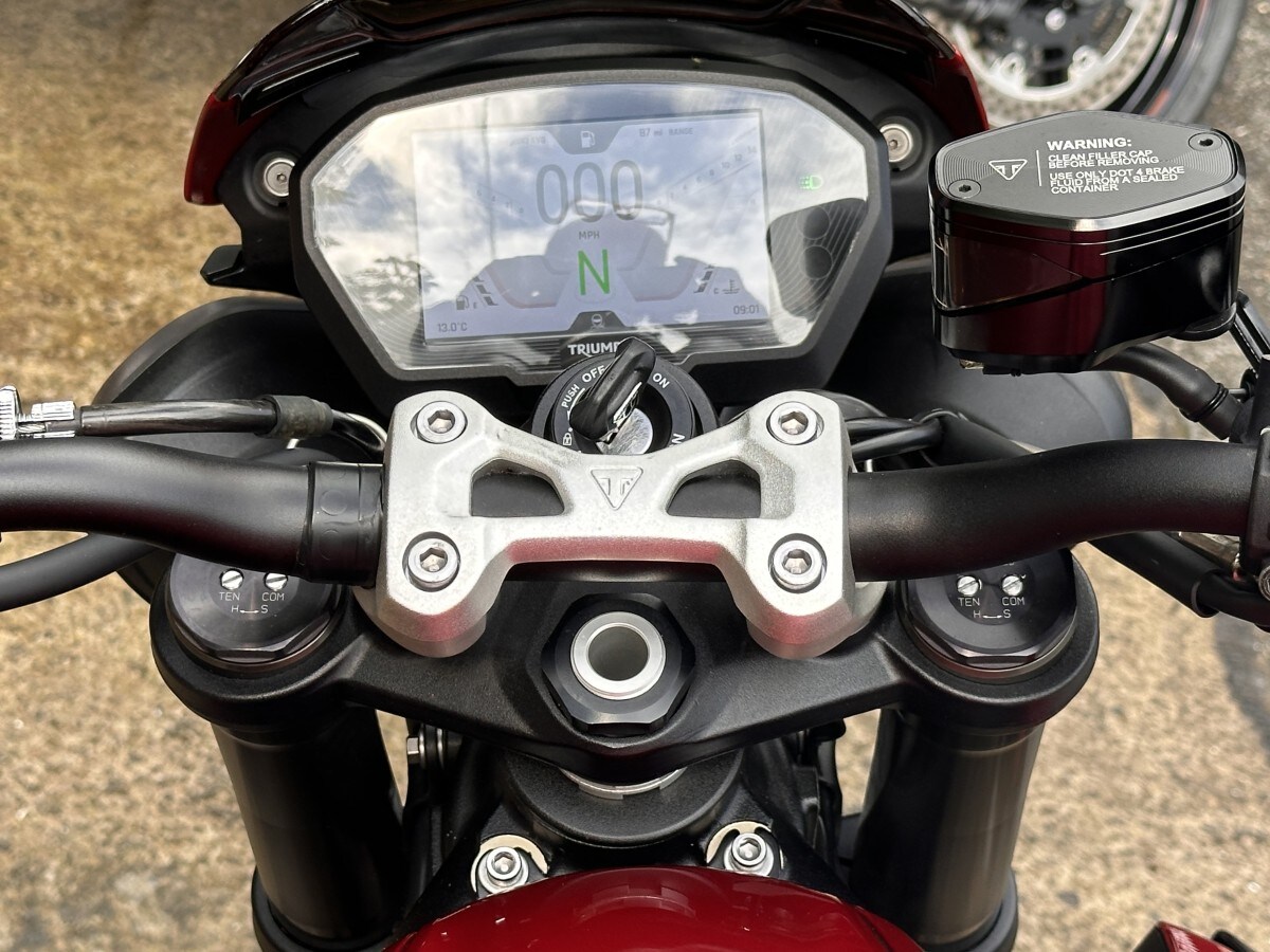 Used Triumph STREET TRIPLE 765 RS 2023 for sale - 78621225: Photo 17