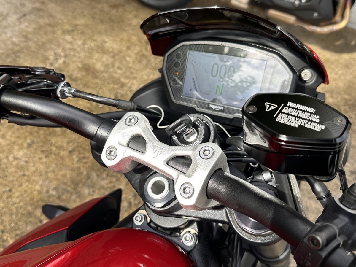 Used Triumph STREET TRIPLE 765 RS 2023 for sale - 78621225: Photo 8
