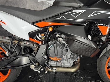 Used KTM 890 SMT 23 2024 for sale - bike-79463677: Photo