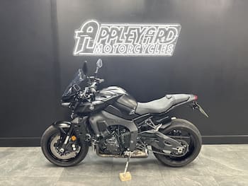 Used Yamaha MT-10 undefined for sale - bike-79651400: Photo