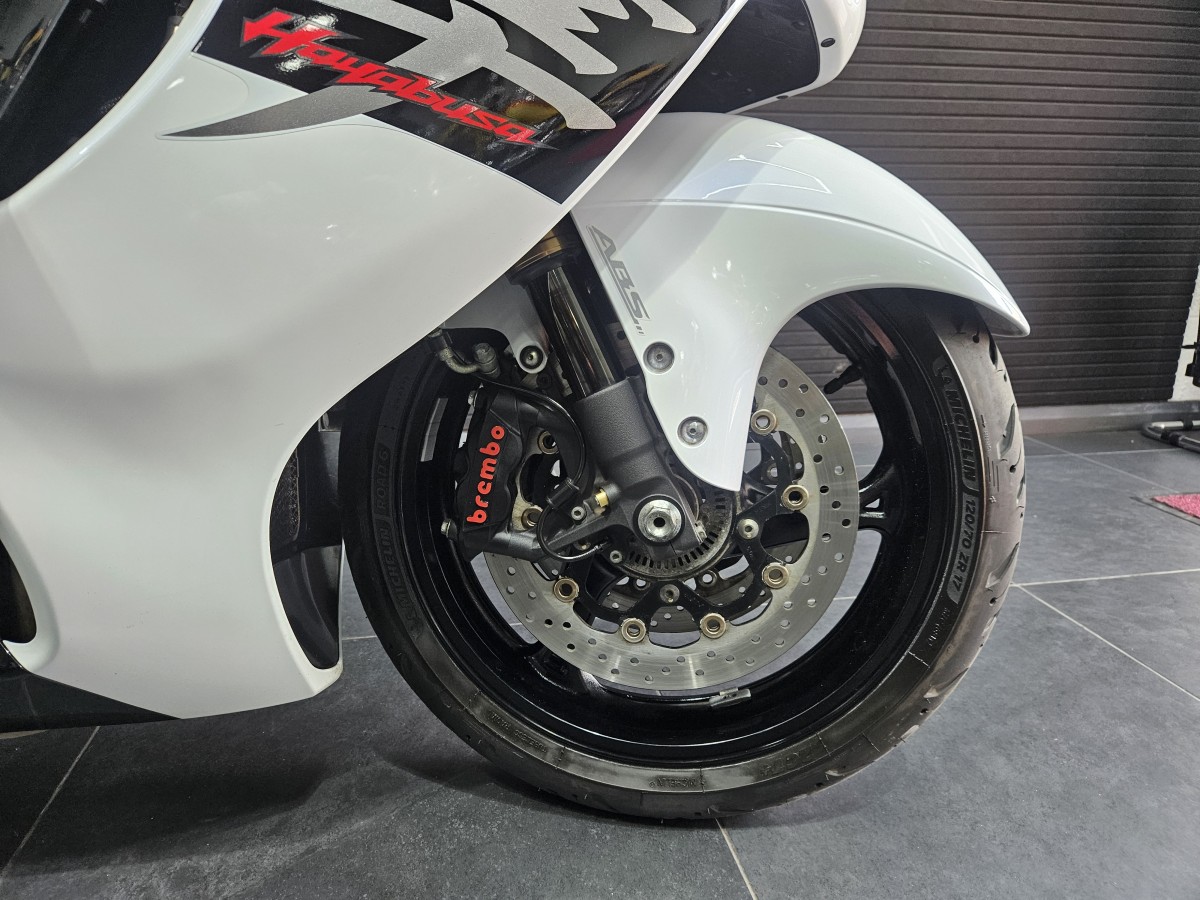 Used Suzuki GSX 1300 R Hayabusa 2018 for sale - 78513100: Photo 2