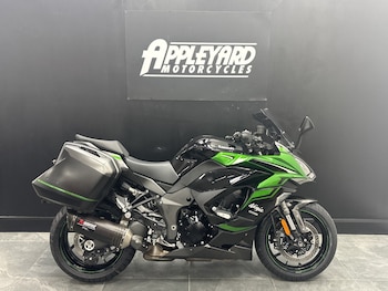 Used Kawasaki NINJA 1000 SX PERFORMANCE TOURER 2024 for sale - bike-78395718: Photo