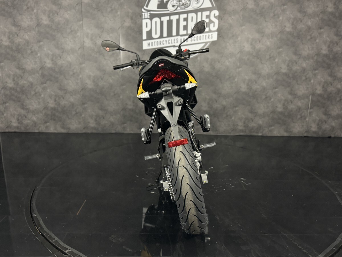 Used Aprilia Tuono 125 for sale - 78397496: Photo 4