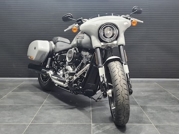 Used Harley-Davidson SPORT GLIDE 1745 24 2024 for sale - bike-78393530: Photo