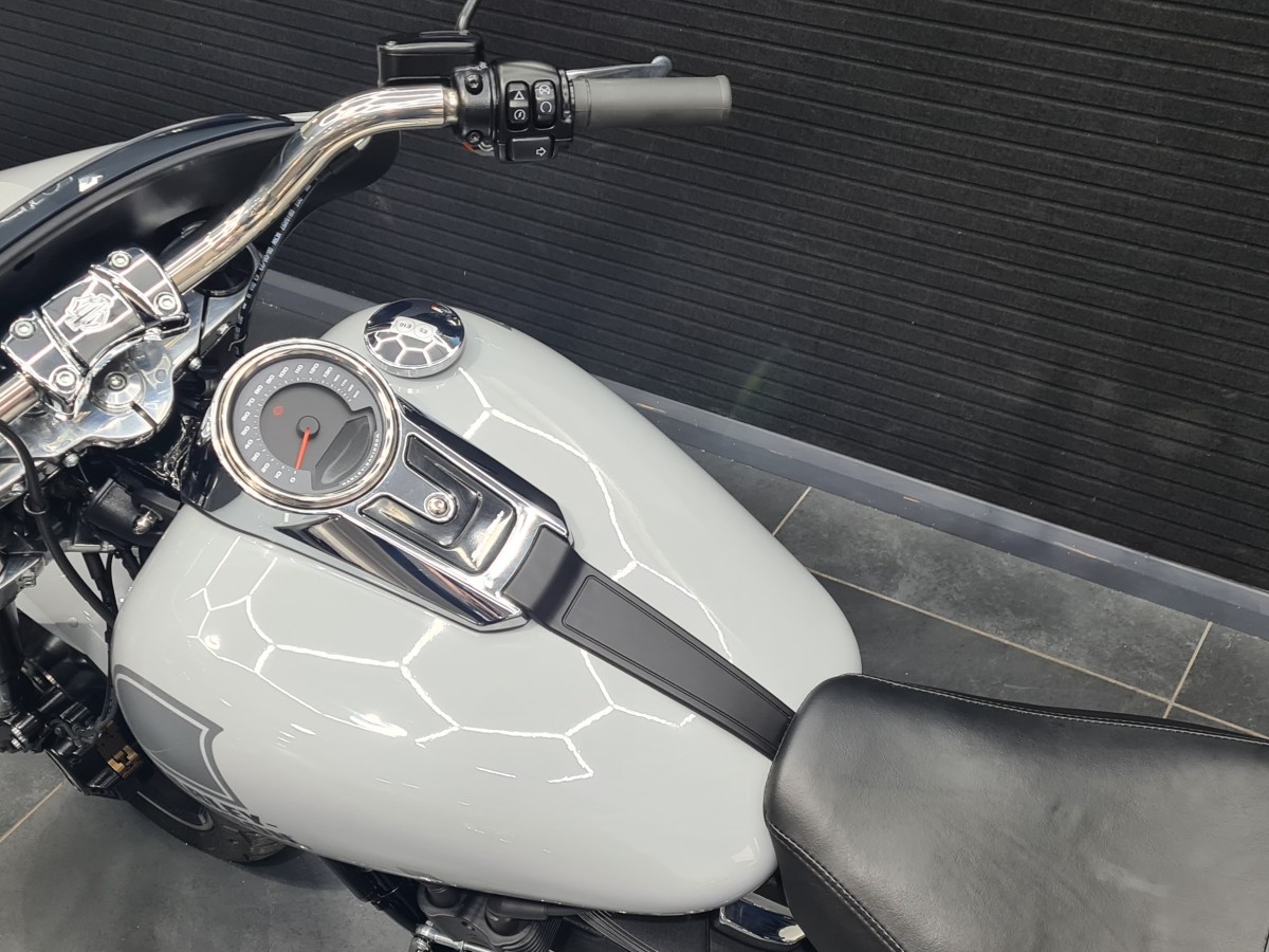 Used Harley-Davidson SPORT GLIDE 1745 24 2024 for sale - 78393530: Photo 9