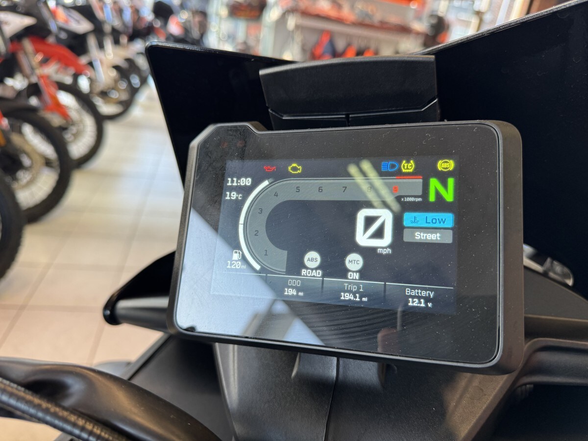 Used KTM 890 SMT for sale - 78396901: Photo 7