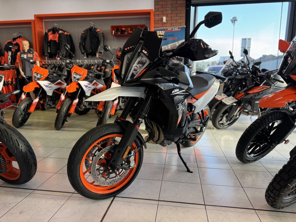 Used KTM 890 SMT for sale - 78396901: Photo 8
