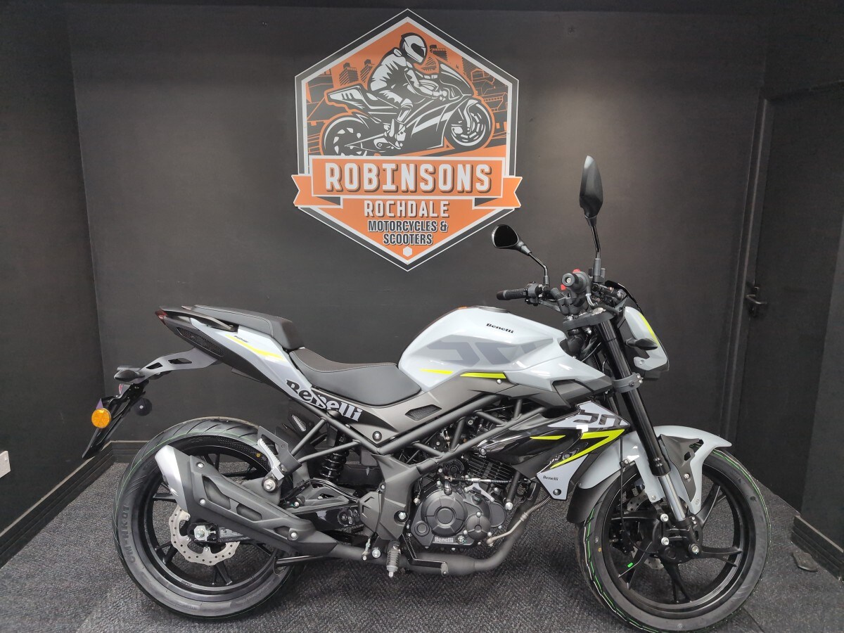 Used Benelli BN 125 for sale - 78394372: Photo 2