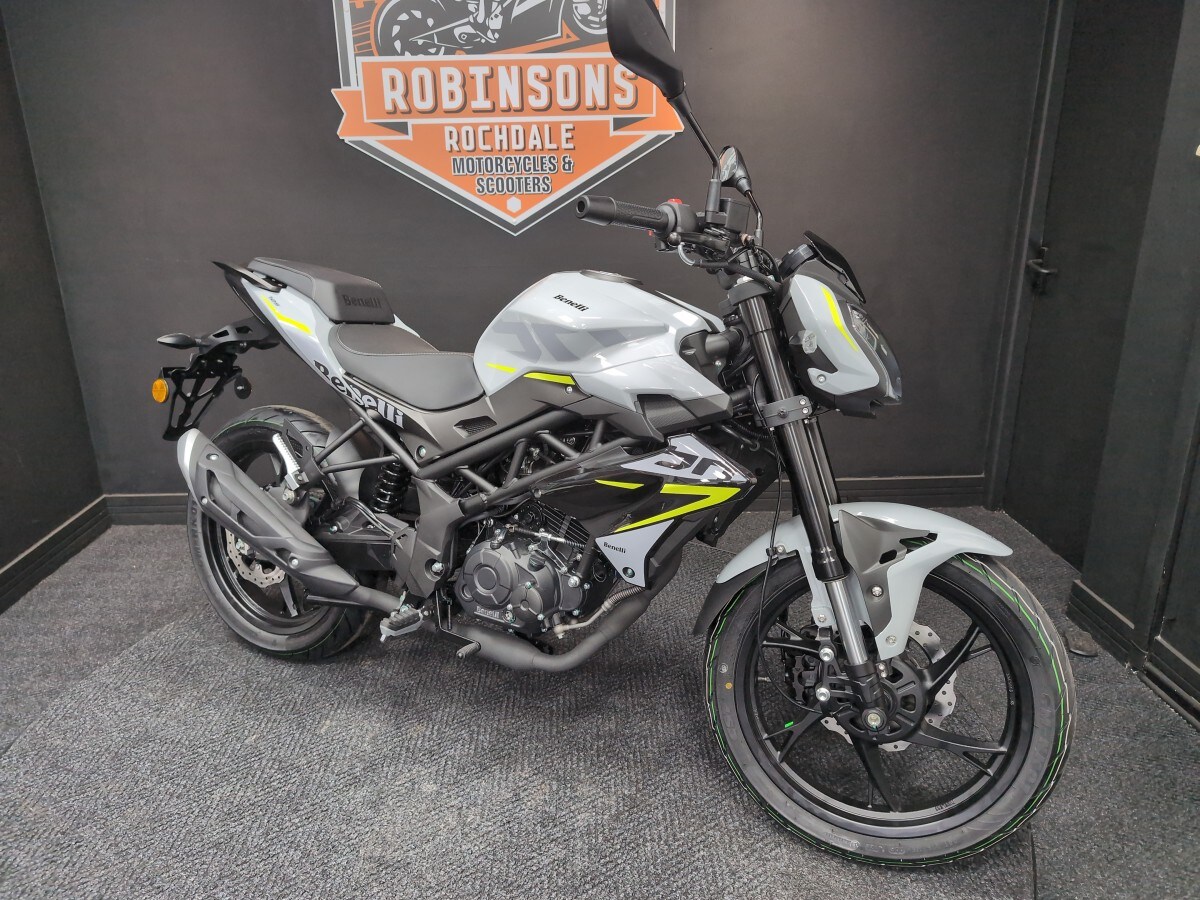 Used Benelli BN 125 for sale - 78394372: Photo 5