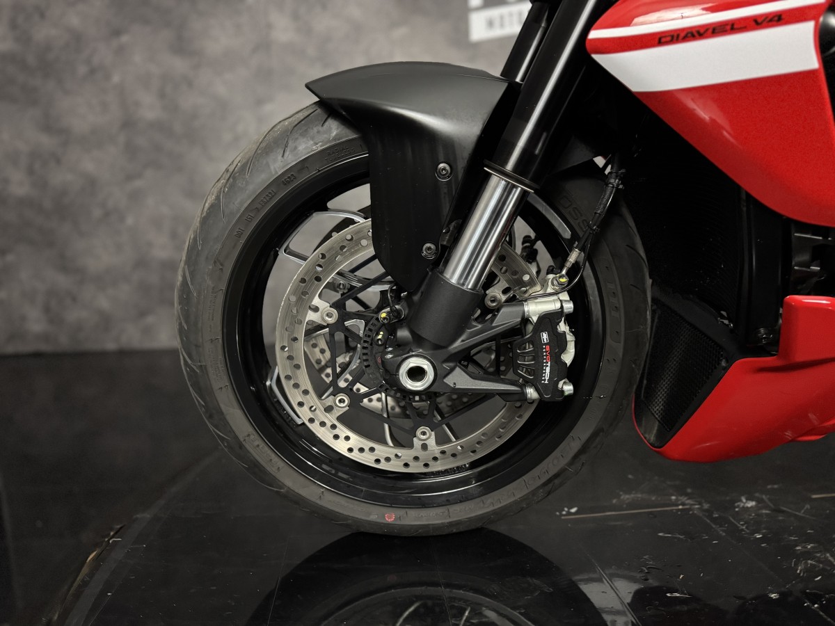Used Ducati DIAVEL V4 2024 for sale - 78427949: Photo 11