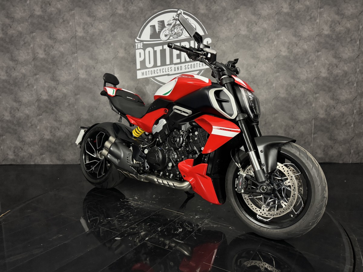Used Ducati DIAVEL V4 2024 for sale - 78427949: Photo 13