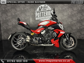 Used Ducati DIAVEL V4 2024 for sale - bike-78427949: Photo