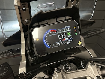Used Suzuki V-Strom 1050 undefined for sale - bike-78393082: Photo