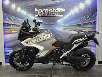 Used KTM 1290 SUPER ADVENTURE S 2023 for sale - bike-78628904: Photo